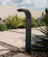 16260bkt27-landscape-curved_bollard-detail-day-pdpprimary-wideroom-lgleft-1080x1080-1-webp